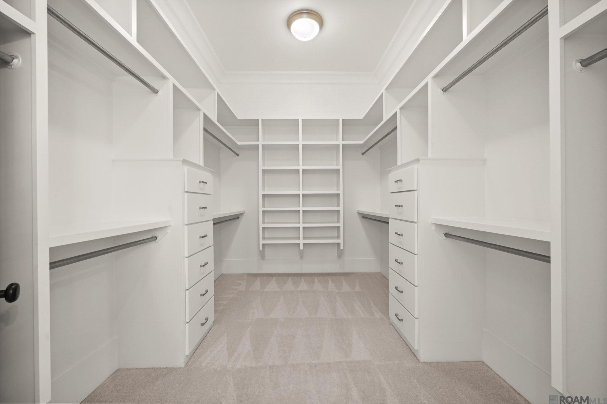 2130 Tiger Crossing Dr, Baton Rouge, LA, 70810