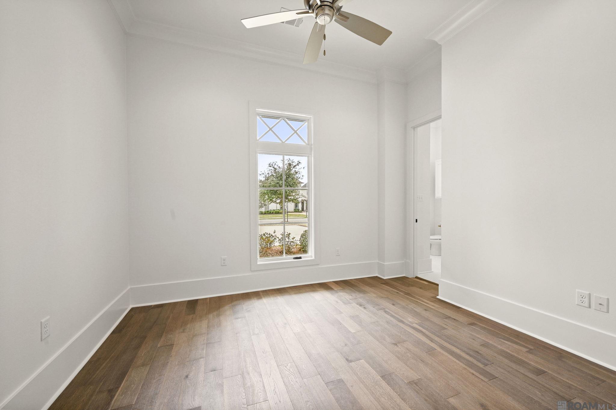 2130 Tiger Crossing Dr, Baton Rouge, LA, 70810