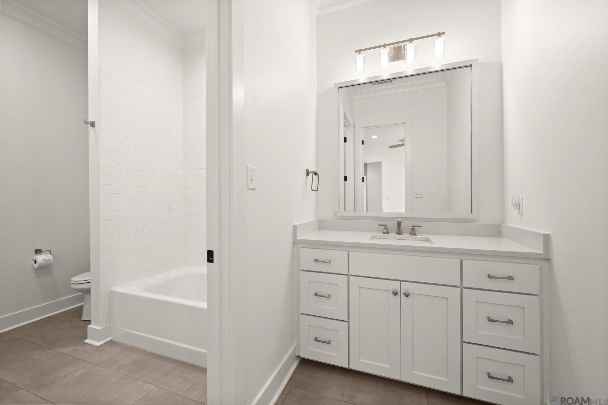 2130 Tiger Crossing Dr, Baton Rouge, LA, 70810