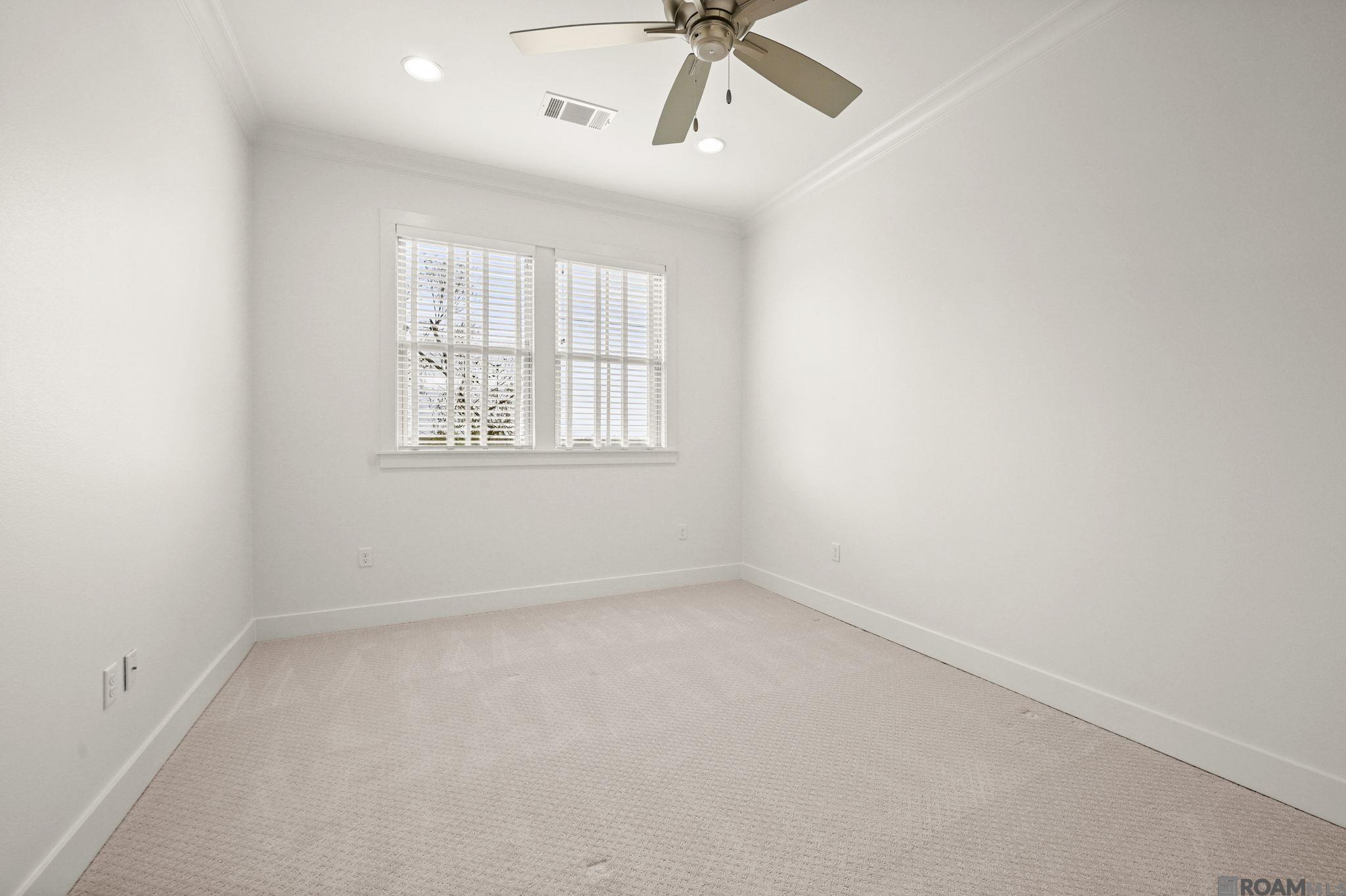 2130 Tiger Crossing Dr, Baton Rouge, LA, 70810