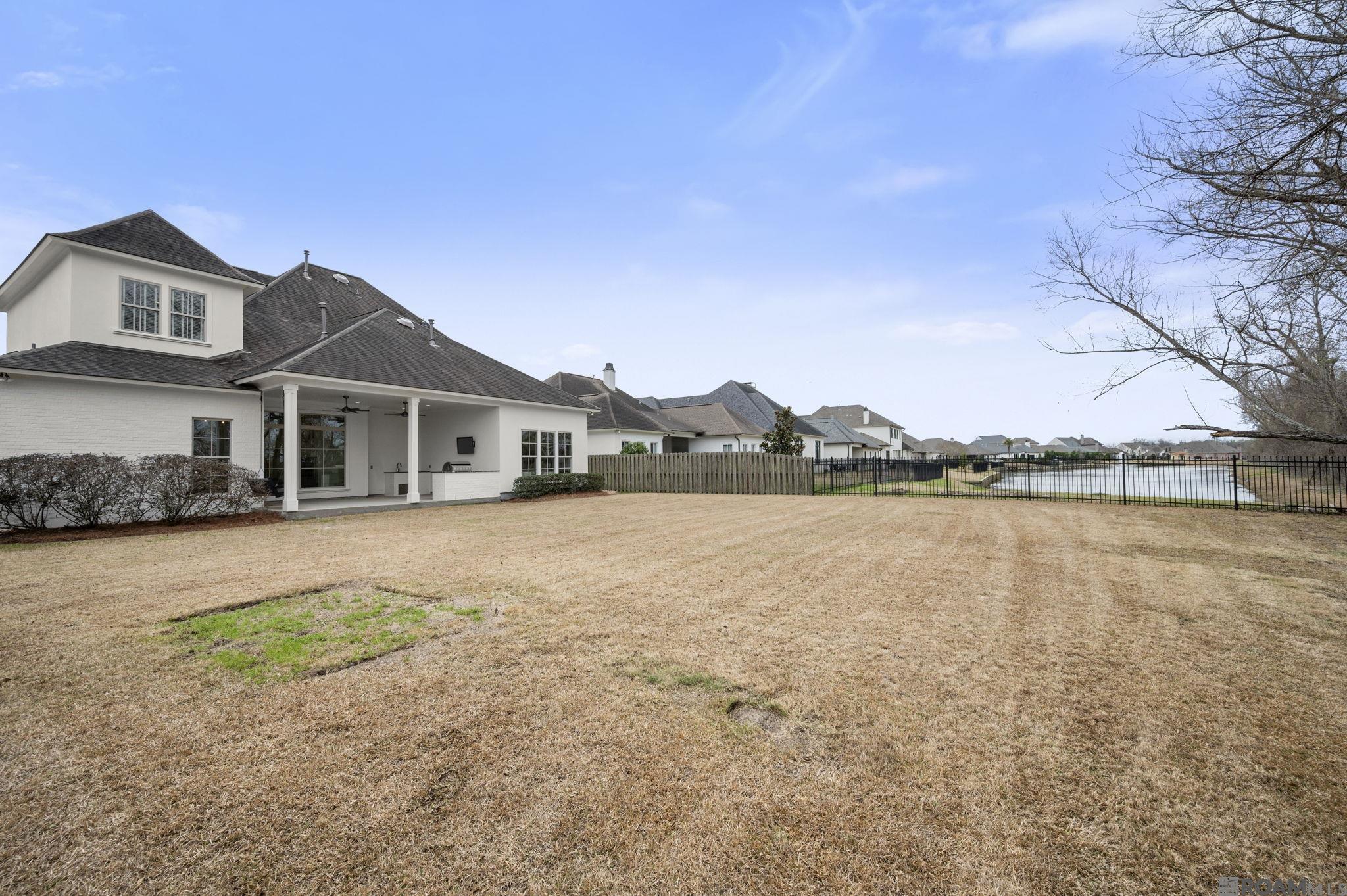 2130 Tiger Crossing Dr, Baton Rouge, LA, 70810