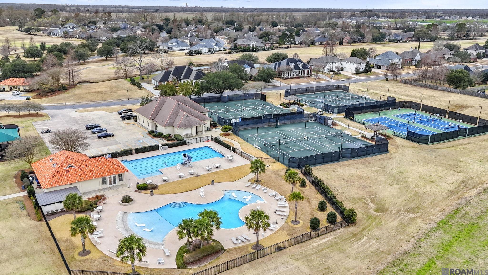 2130 Tiger Crossing Dr, Baton Rouge, LA, 70810