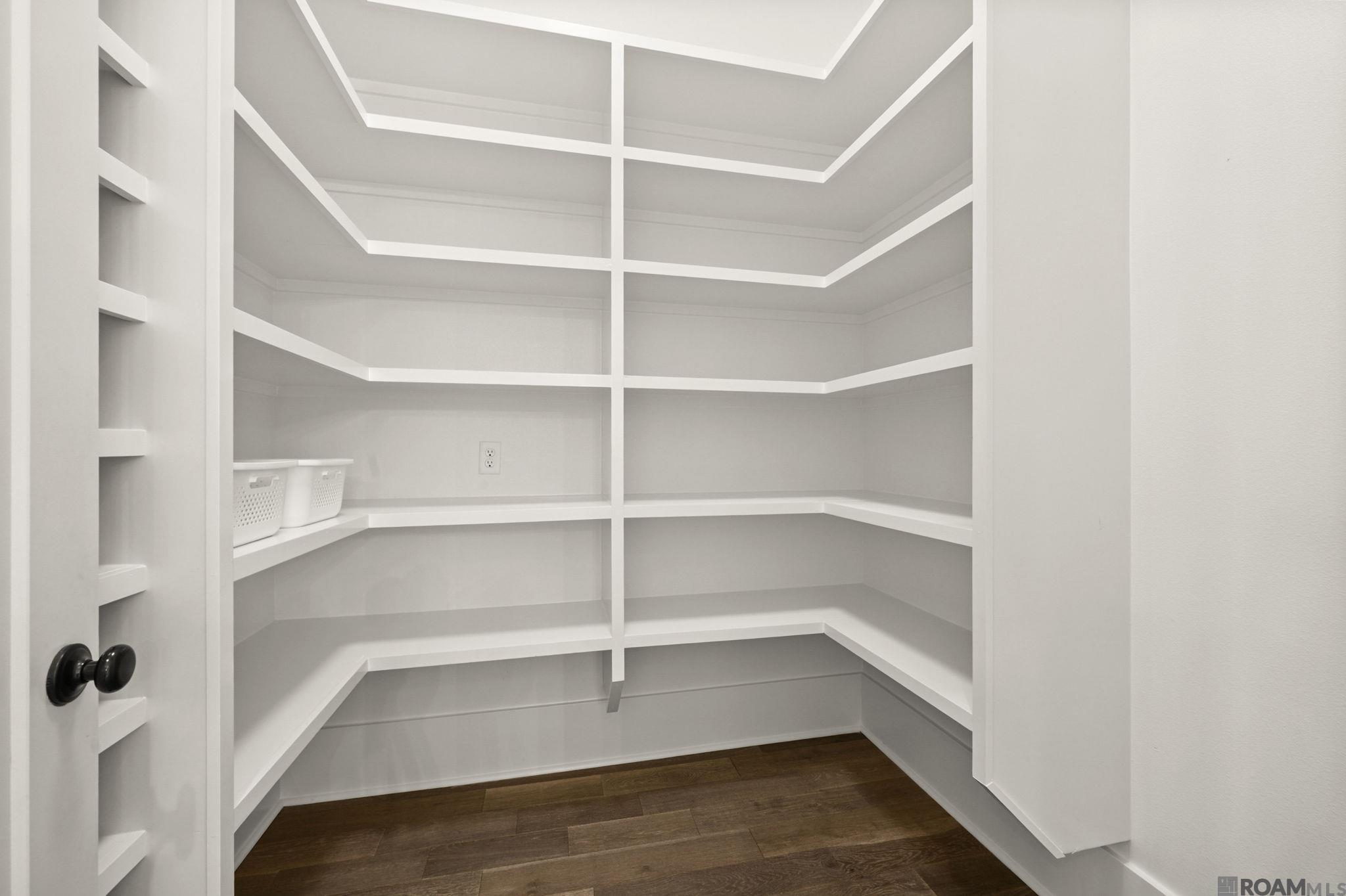 2130 Tiger Crossing Dr, Baton Rouge, LA, 70810