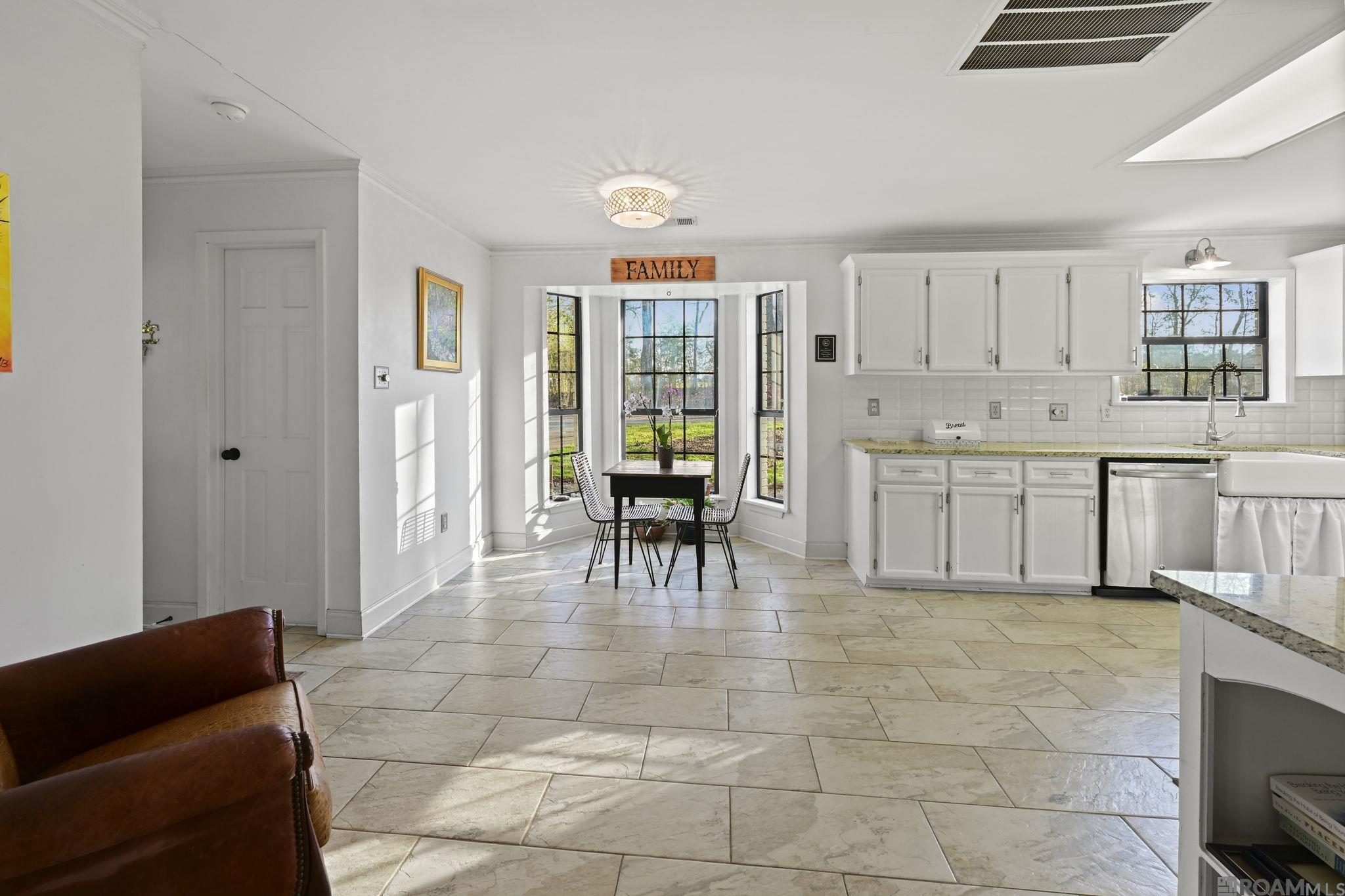 9821 Bank St Extension, Clinton, LA, 70722