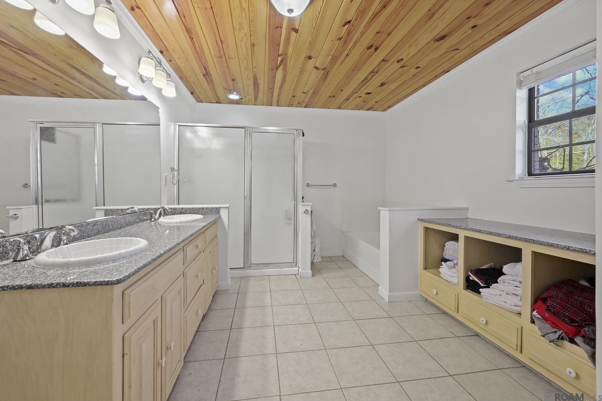 9821 Bank St Extension, Clinton, LA, 70722