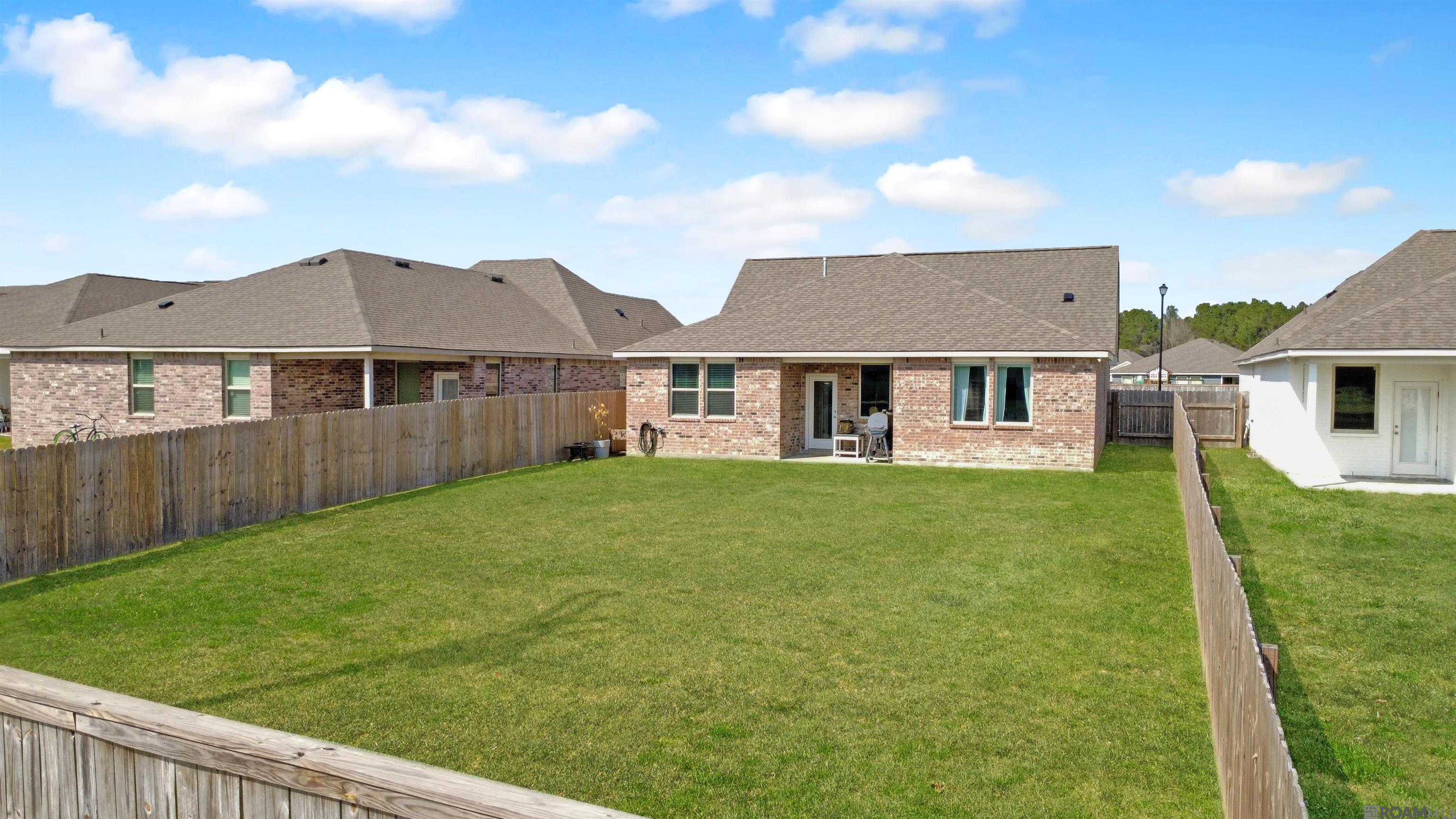 12850 Silverbell Ave, Denham Springs, LA, 70726