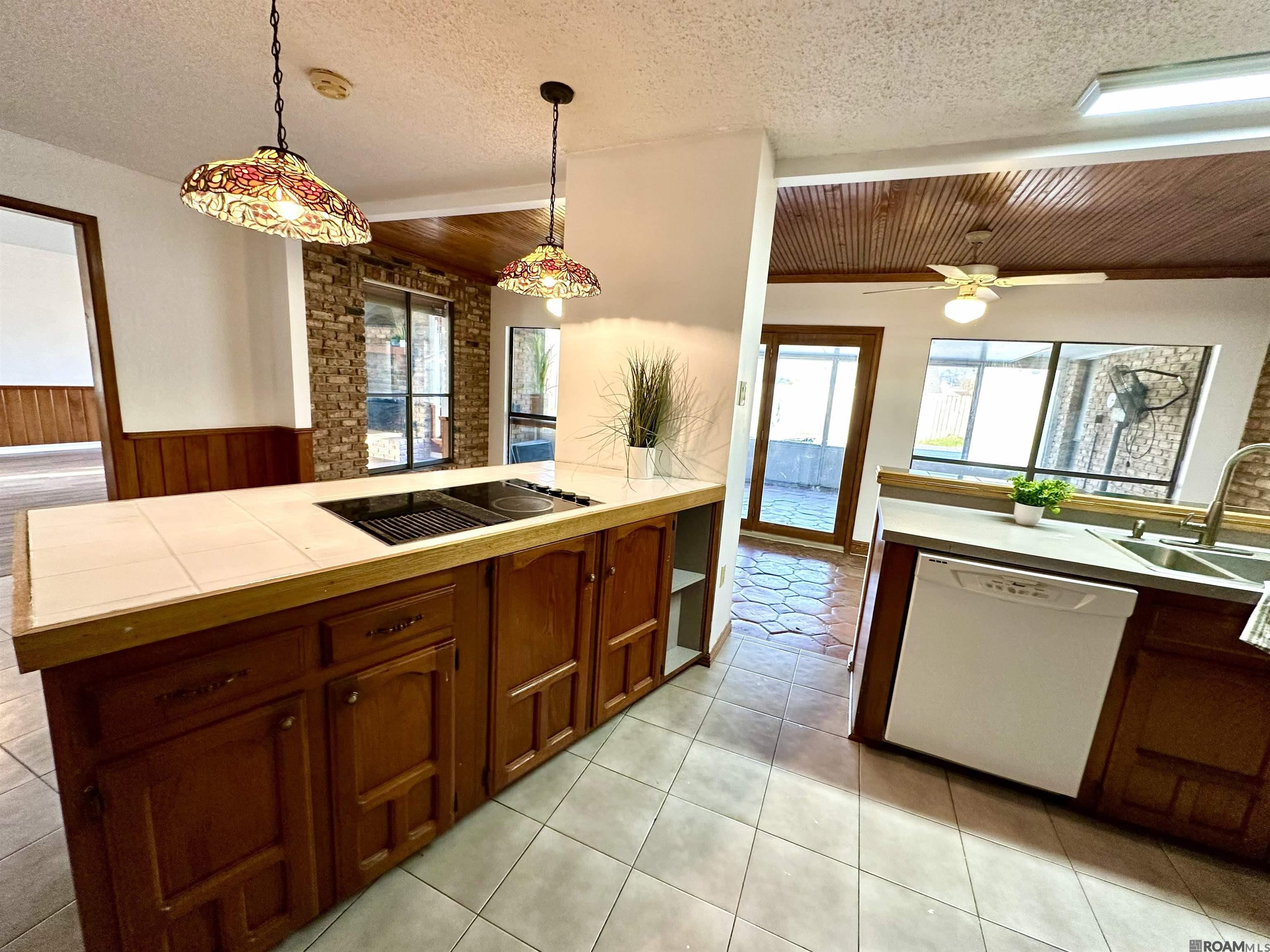 13945 Jane Seymour Dr, Baton Rouge, LA, 70816