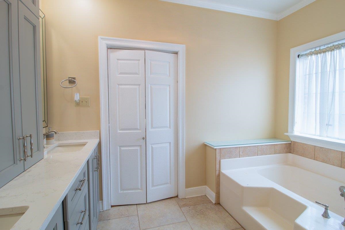 1805 Polk St, Houma, LA, 70360