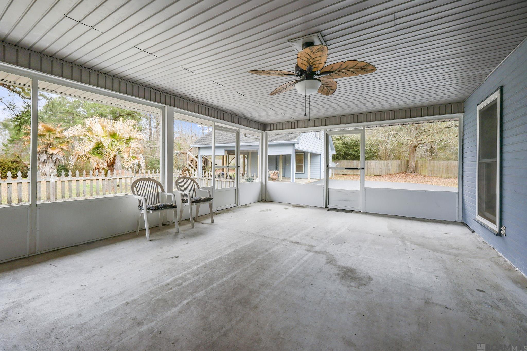 26903 Jill Rd, Holden, LA, 70744