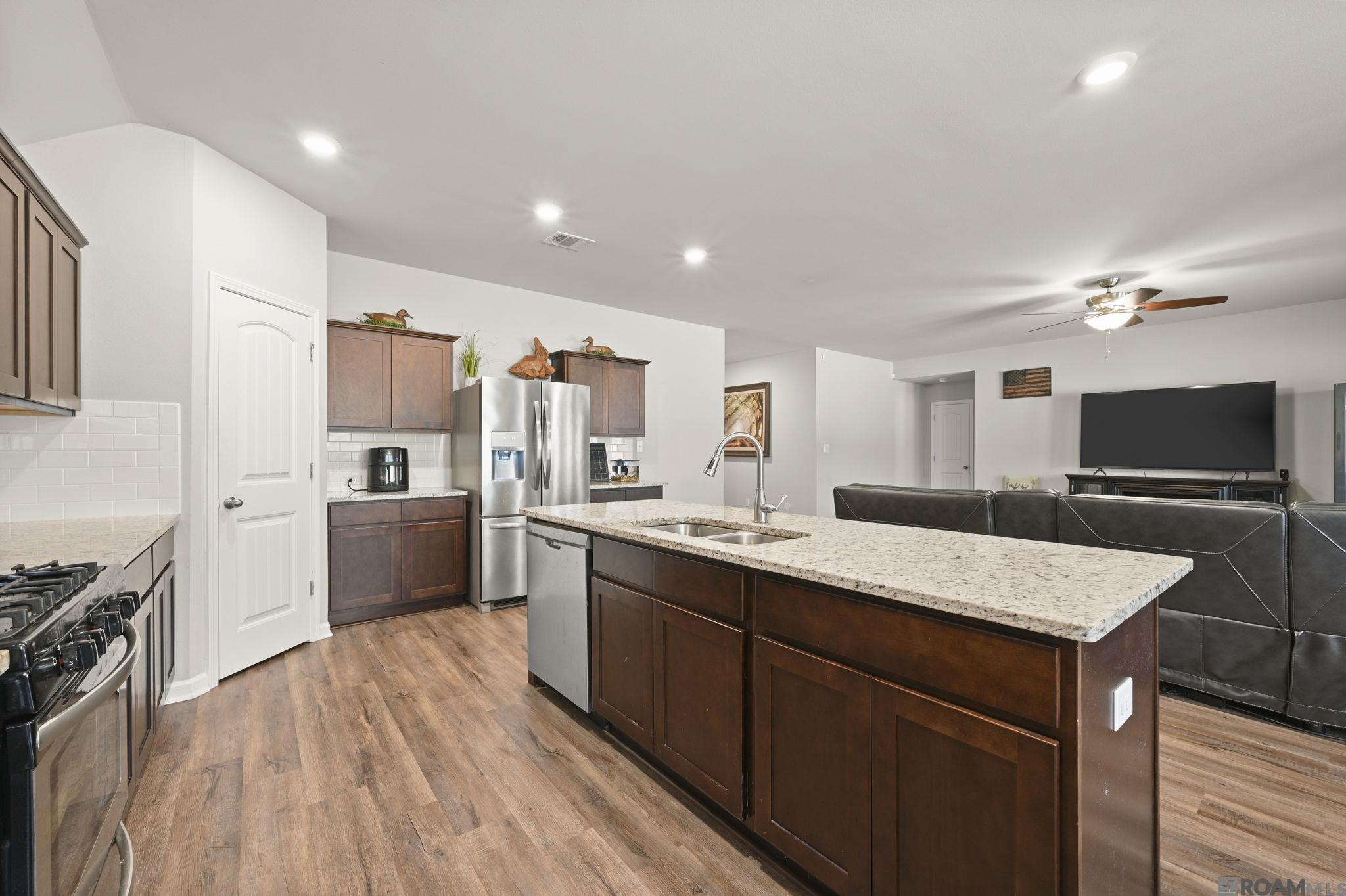 35697 Forest Manor Ave, Denham Springs, LA, 70706