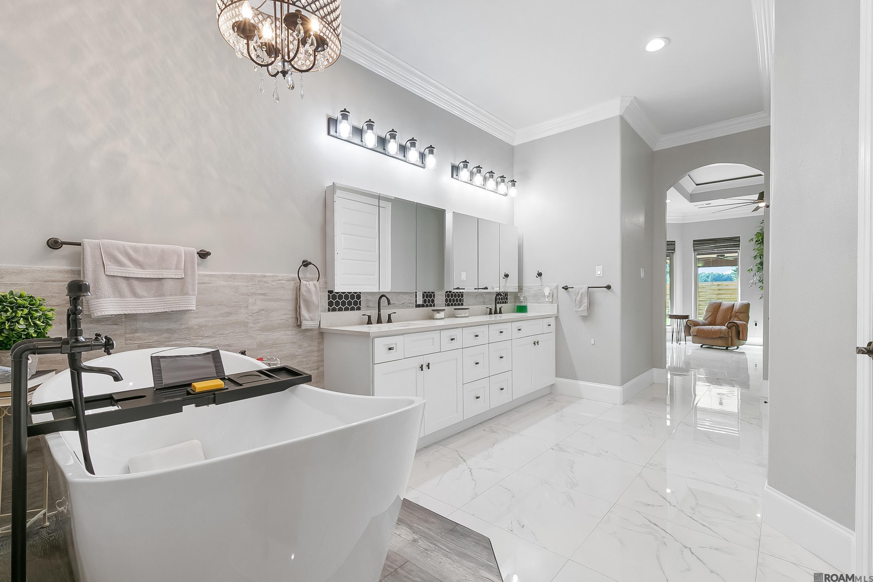 6243 La Hwy 73 Highway, Geismar, LA, 70734