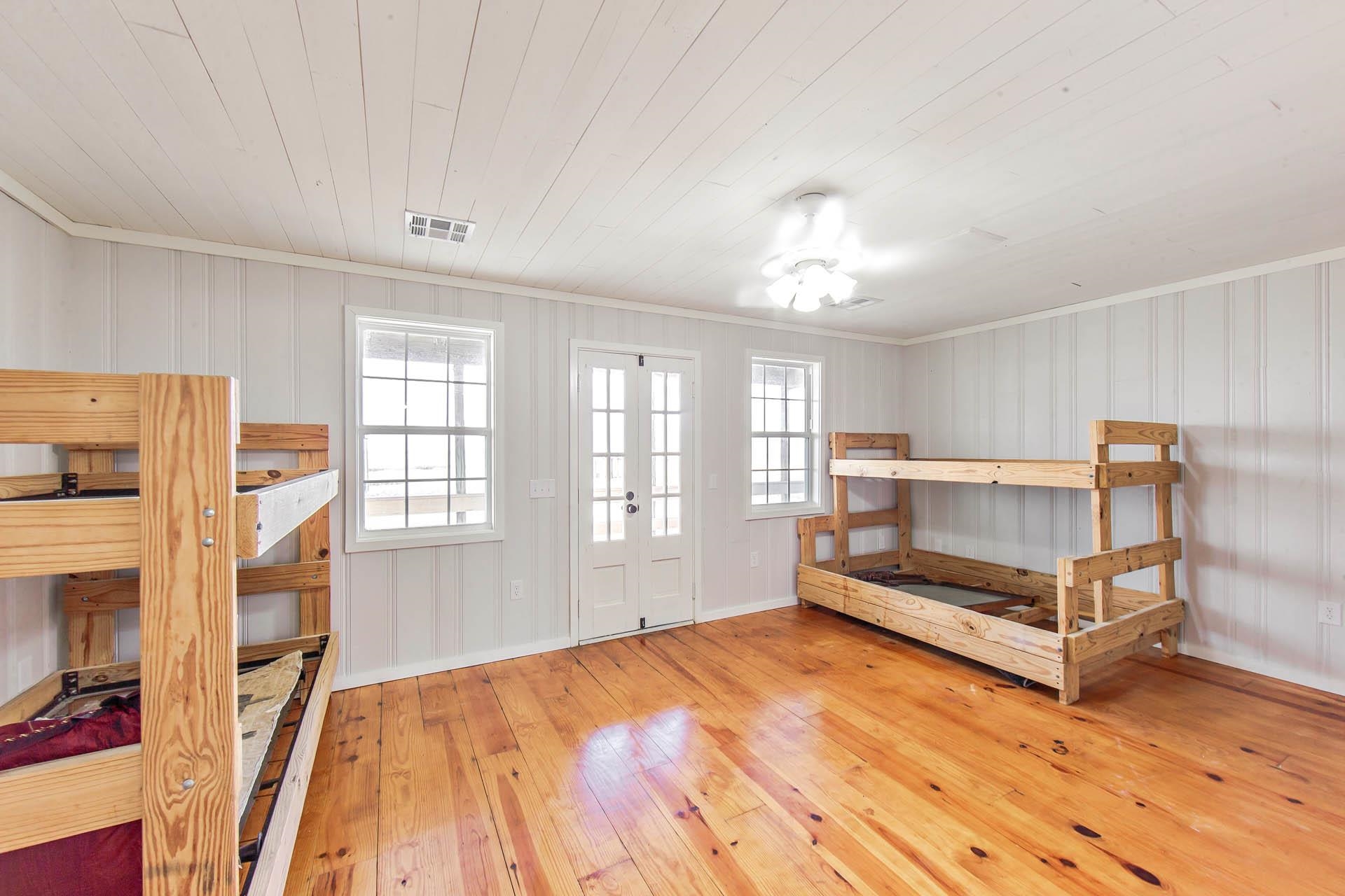 7762, 7763,7764 Waterfront Dr, Chauvin, LA, 70344