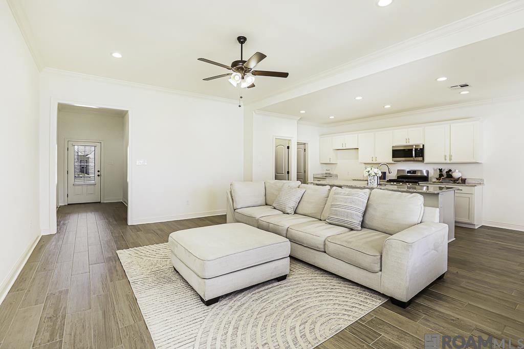 39225 Blue Heron Ct, Prairieville, LA, 70769