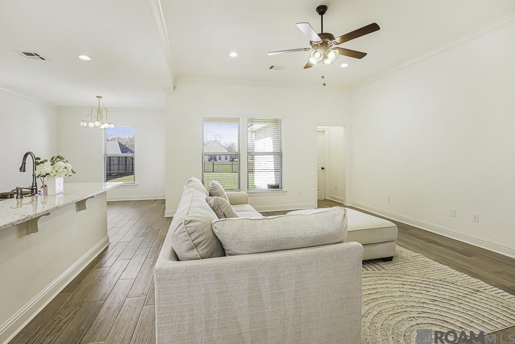 39225 Blue Heron Ct, Prairieville, LA, 70769