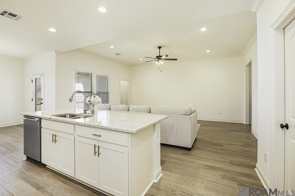 39225 Blue Heron Ct, Prairieville, LA, 70769