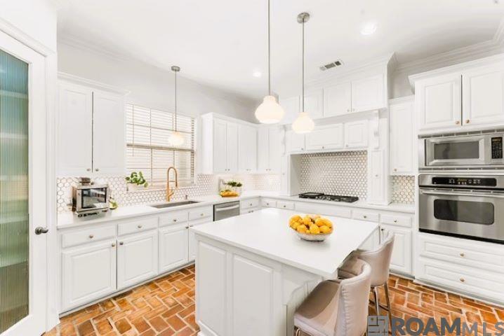 2904 Rue Dauphine, Baton Rouge, LA, 70810