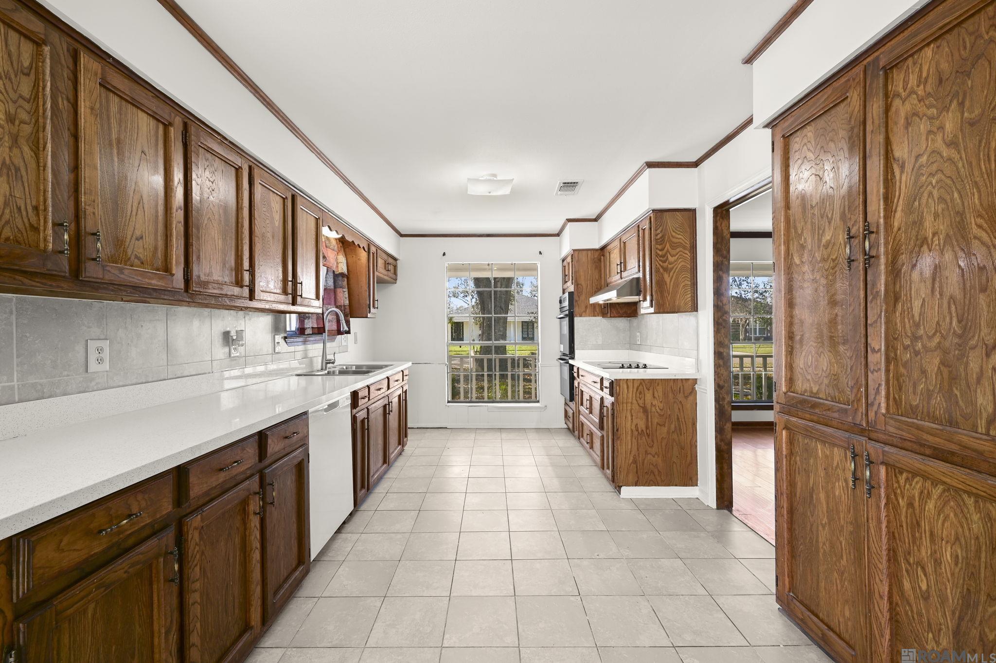 5023 Front Royal Dr, Baton Rouge, LA, 70817