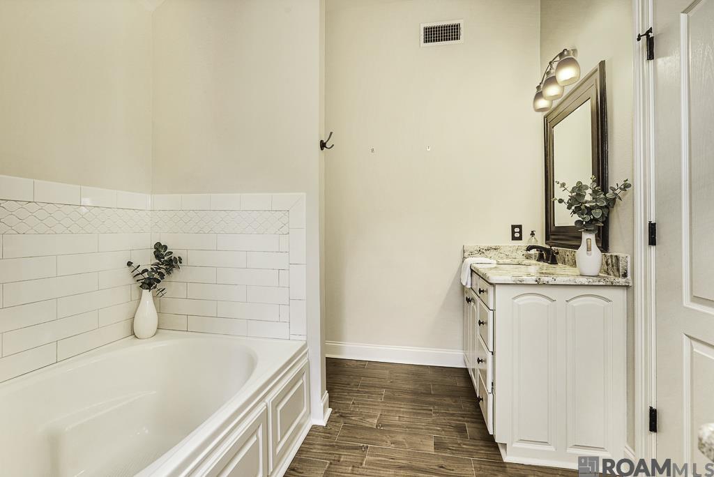 12035 Arrowood Ave, Baton Rouge, LA, 70818