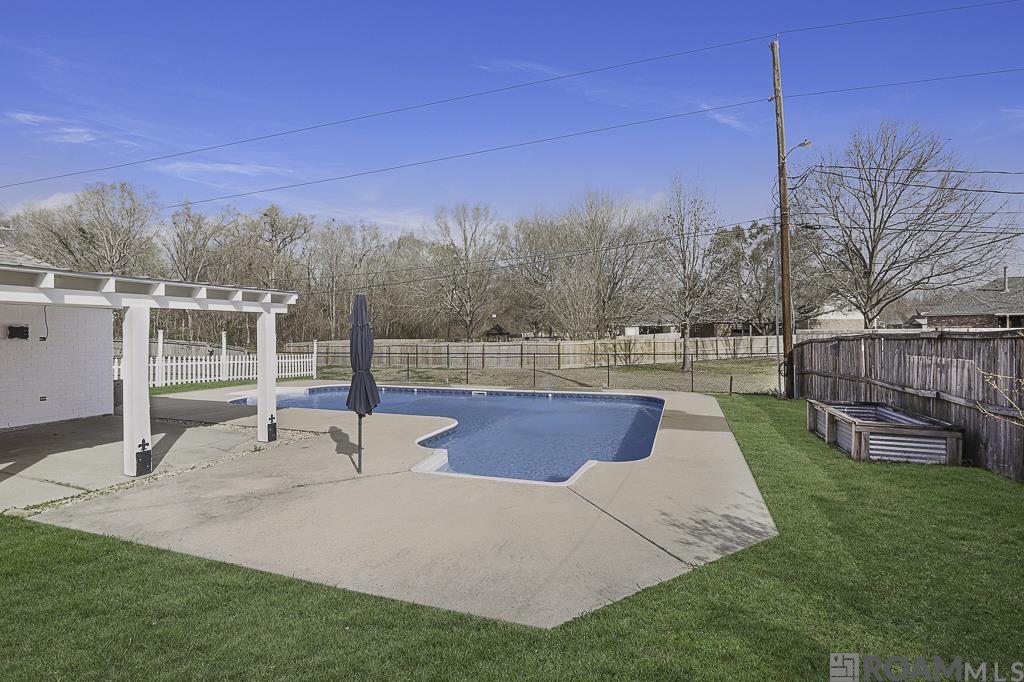 12035 Arrowood Ave, Baton Rouge, LA, 70818