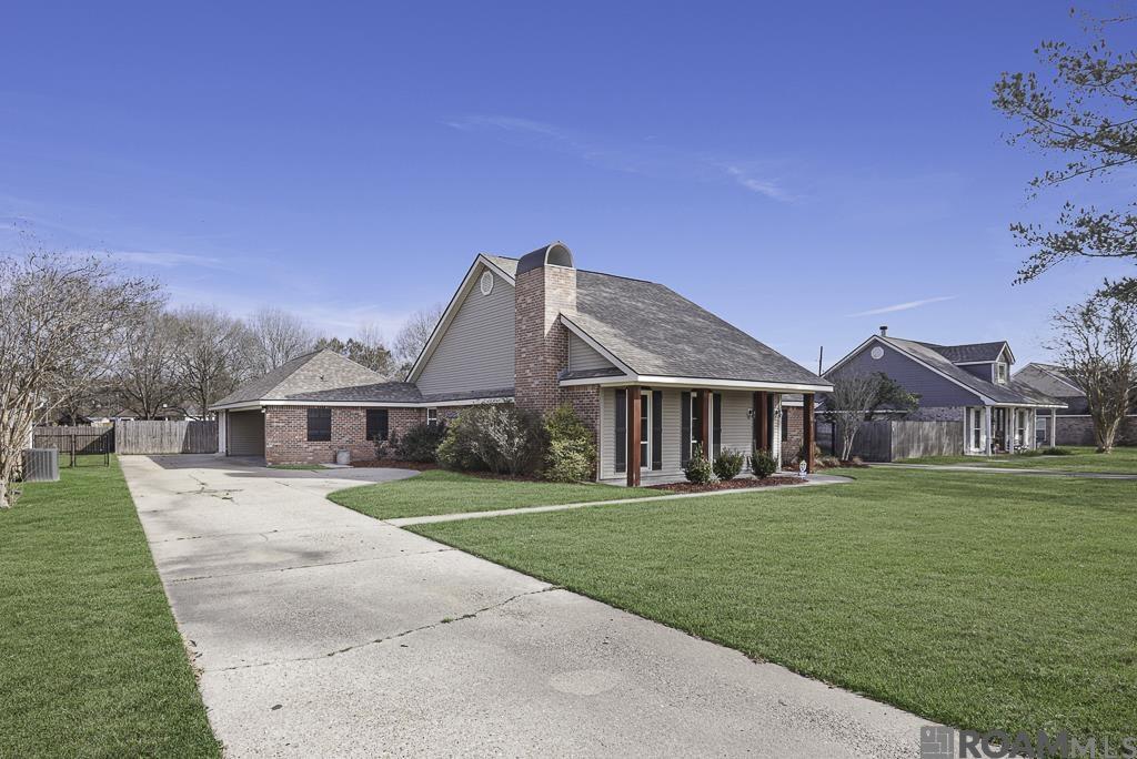12035 Arrowood Ave, Baton Rouge, LA, 70818