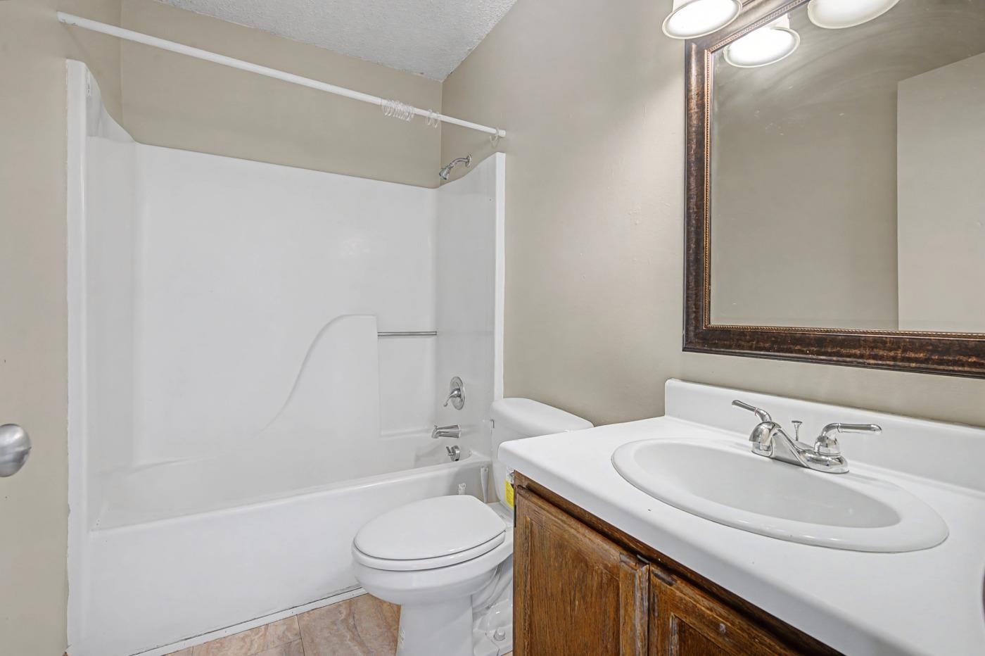 201 Greenbriar Dr, Houma, LA, 70364