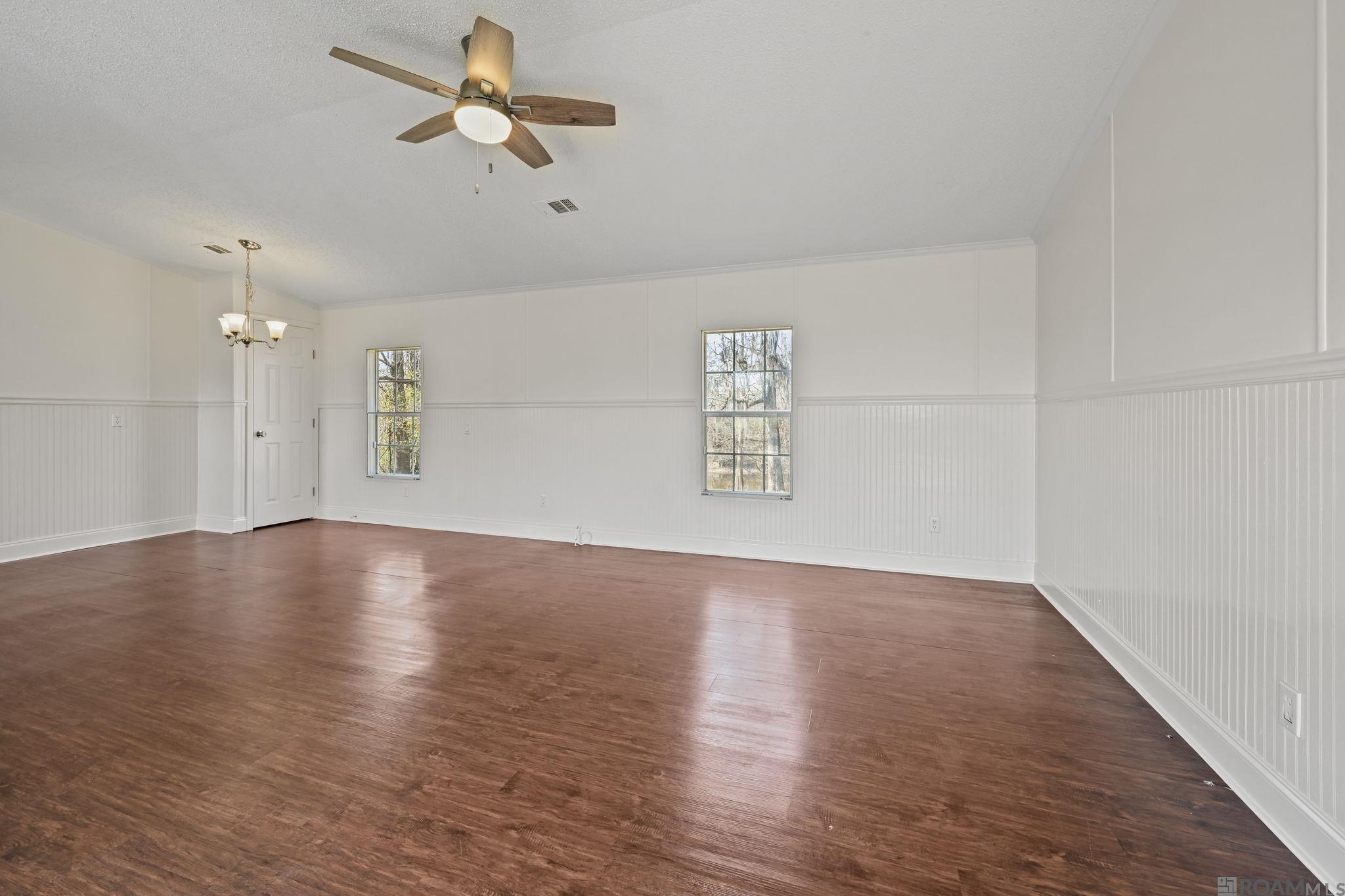 39054 Camp Dr, Prairieville, LA, 70769