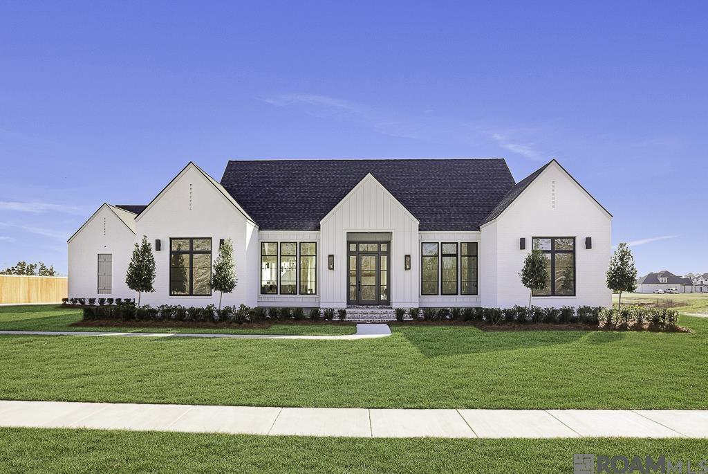 $750,000+