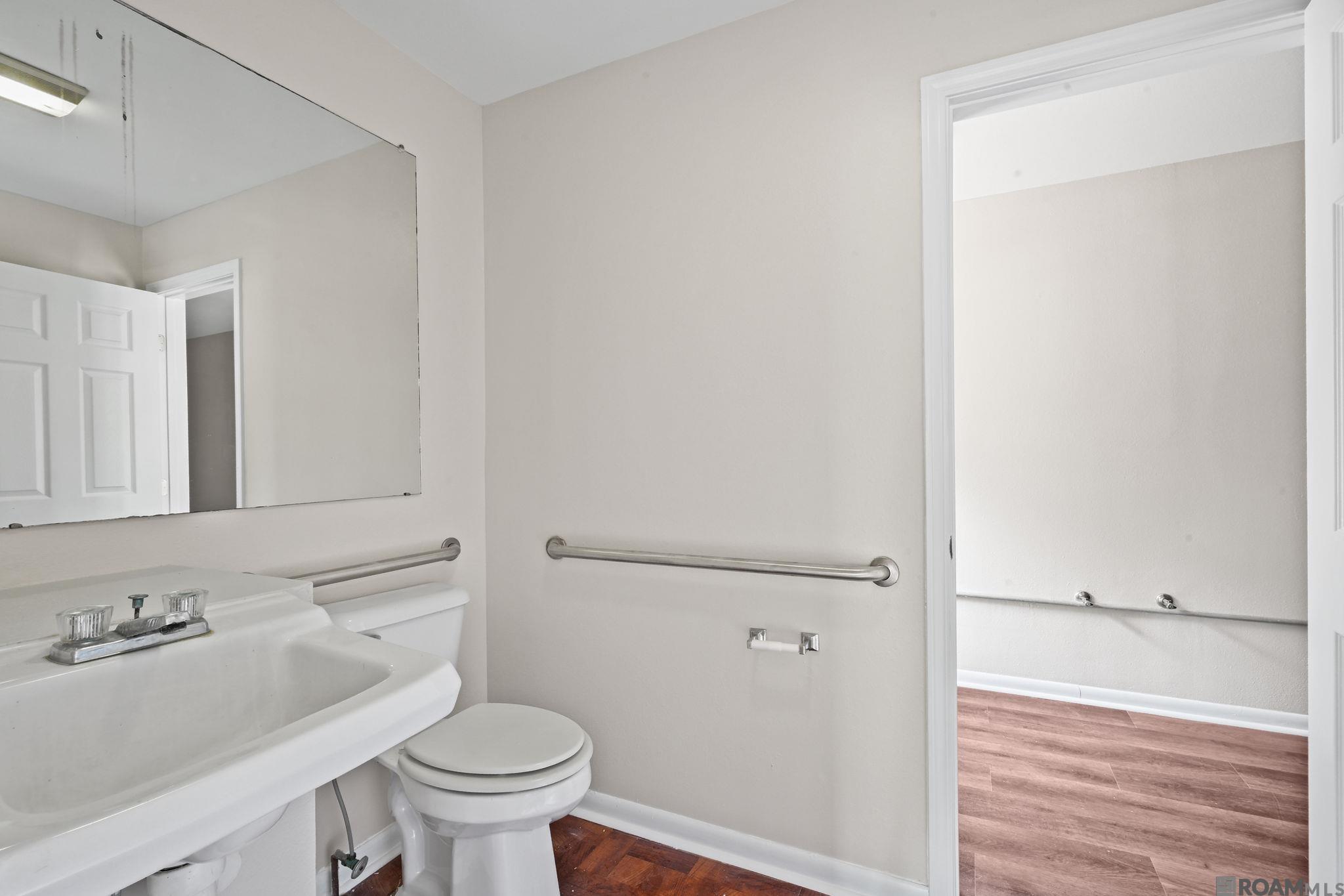 5557 Government St, Baton Rouge, LA, 70806