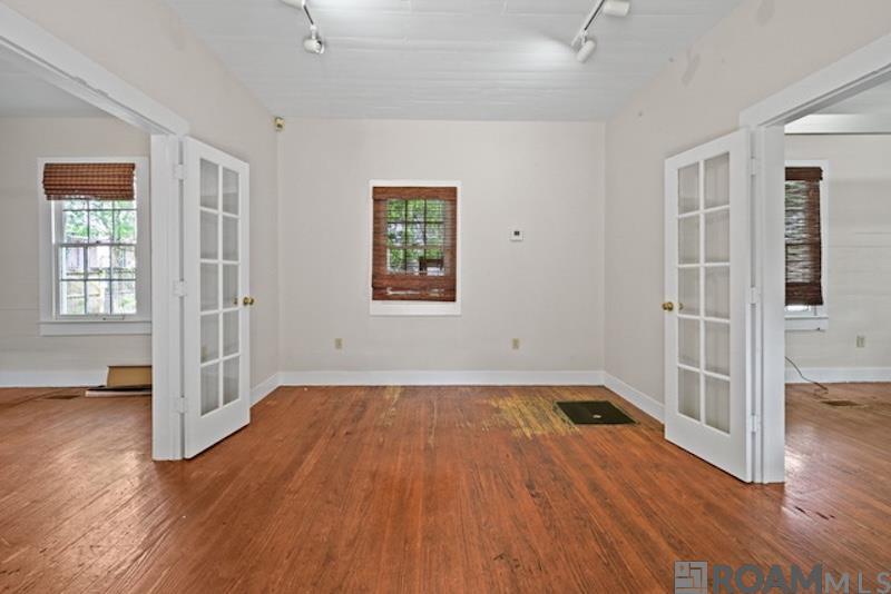 5557 Government St, Baton Rouge, LA, 70806