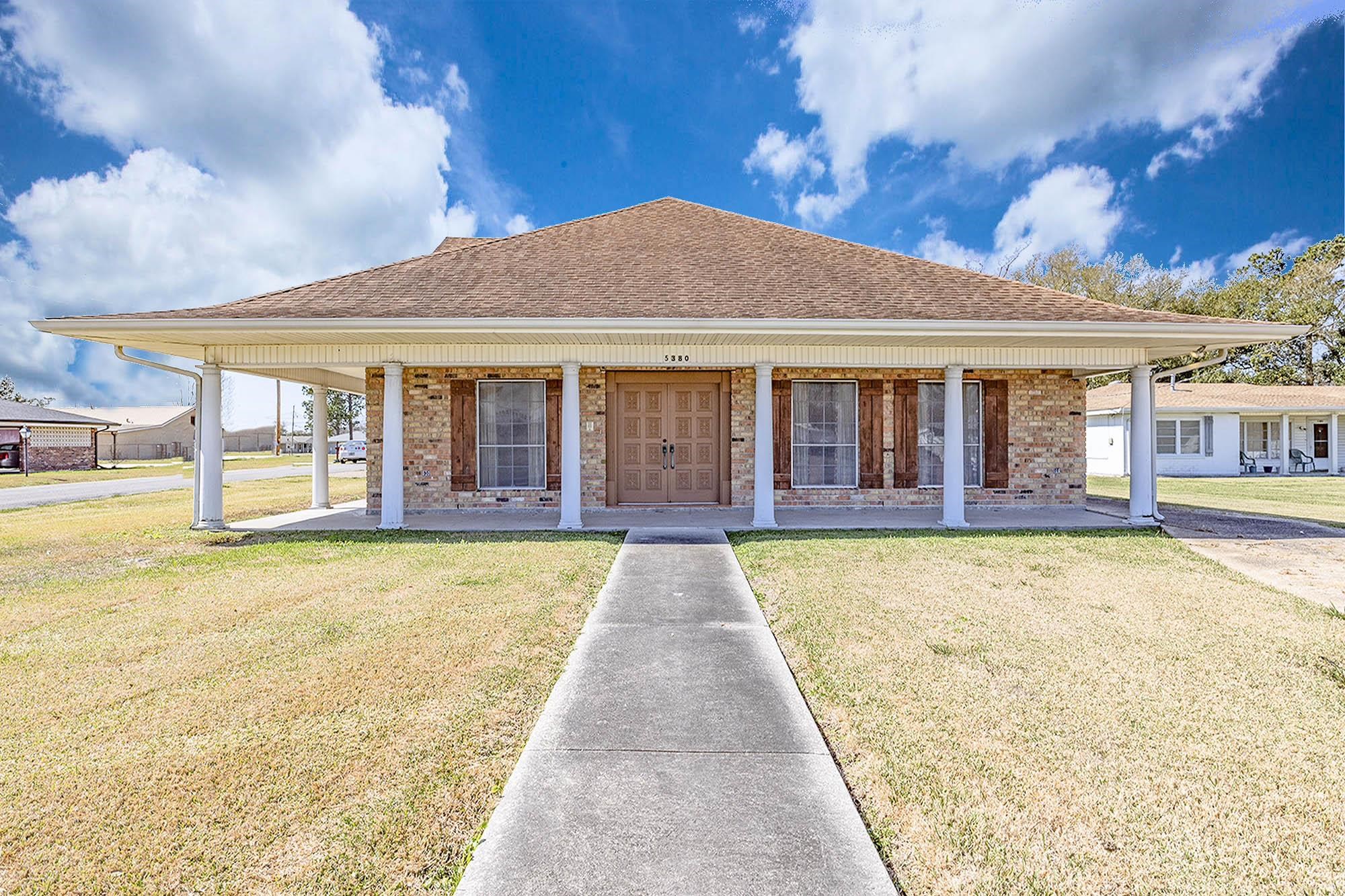 5380 West Main Street, Houma, LA, 70360