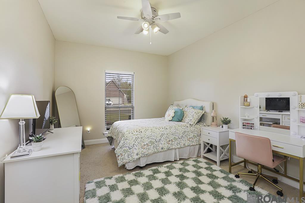 41131 Lakeway Cove Ave, Gonzales, LA, 70737