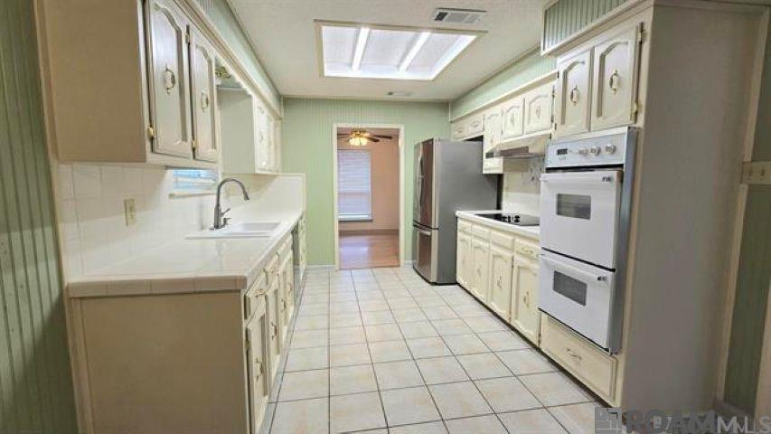 5333 Port Hudson Dr, Baton Rouge, LA, 70817