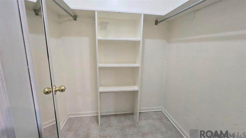 5333 Port Hudson Dr, Baton Rouge, LA, 70817