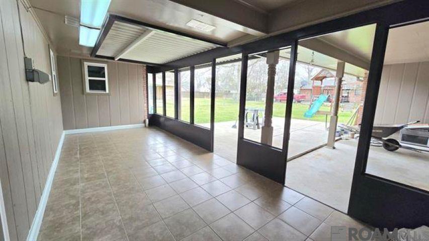 5333 Port Hudson Dr, Baton Rouge, LA, 70817