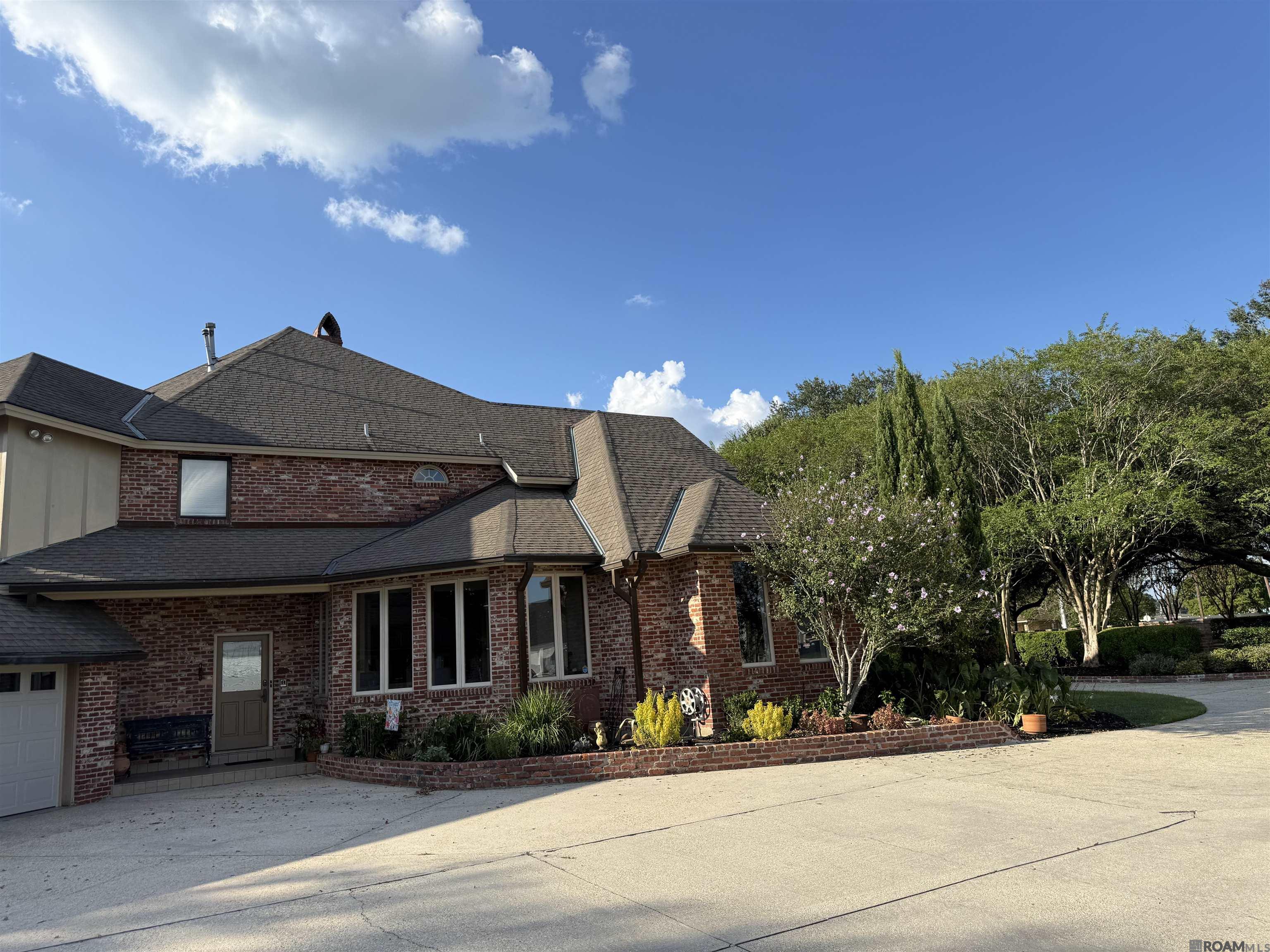 24010 Sherwood Dr, Plaquemine, LA, 70764