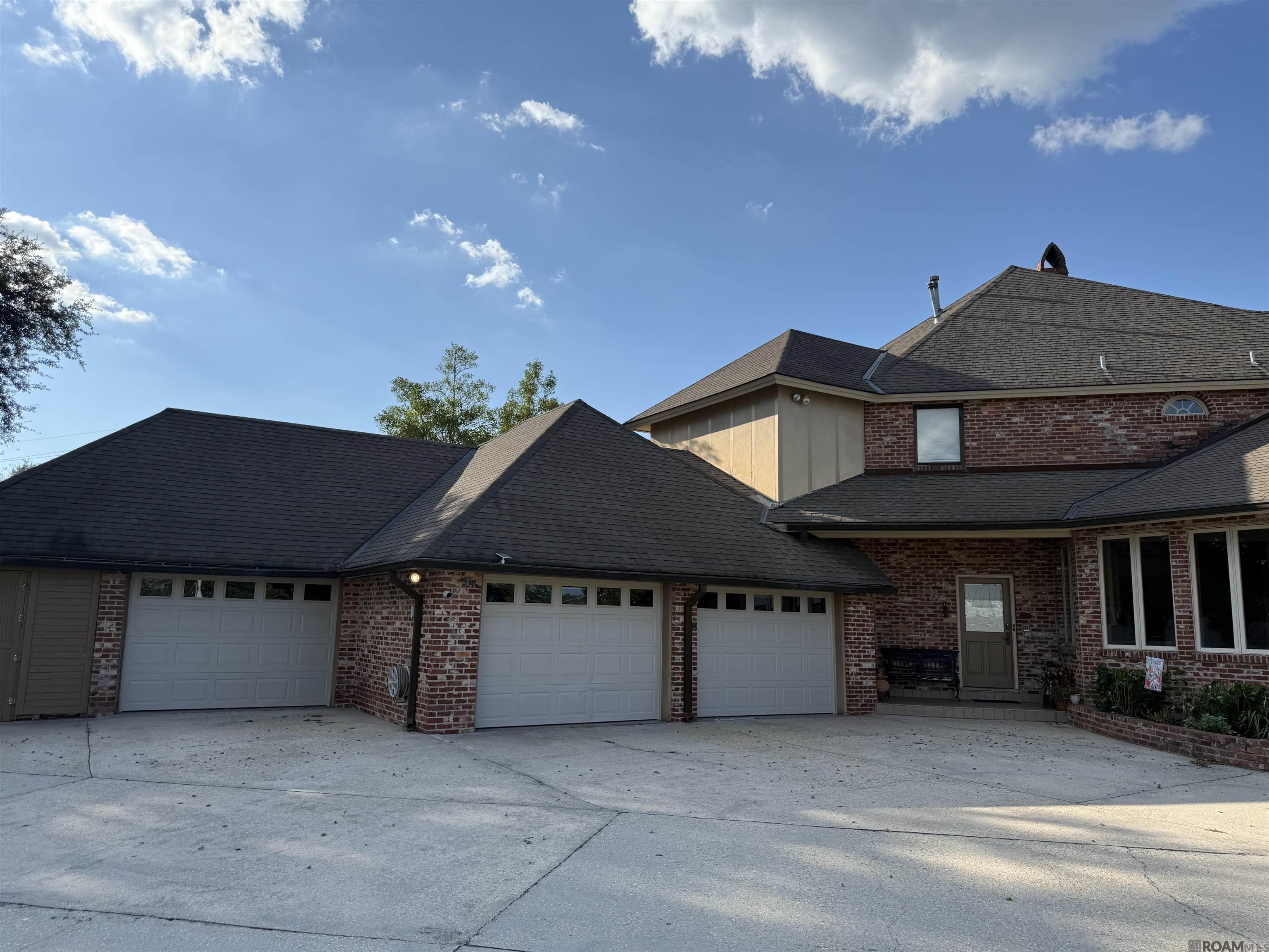 24010 Sherwood Dr, Plaquemine, LA, 70764