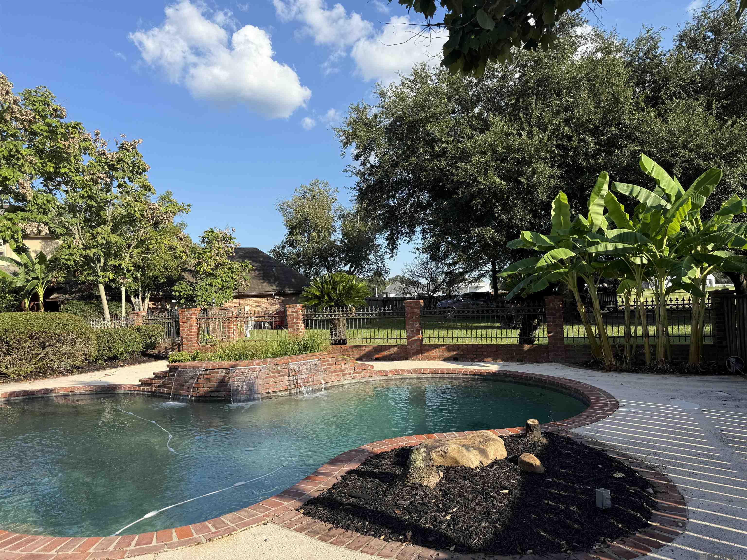 24010 Sherwood Dr, Plaquemine, LA, 70764