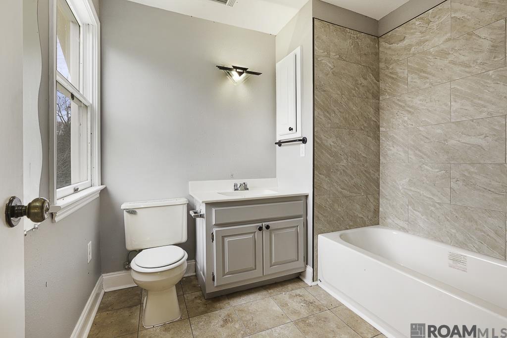 520 Pecan Dr, St Gabriel, LA, 70776