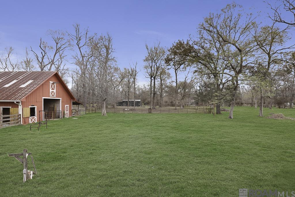 520 Pecan Dr, St Gabriel, LA, 70776