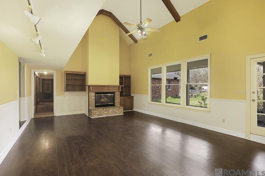 520 Pecan Dr, St Gabriel, LA, 70776