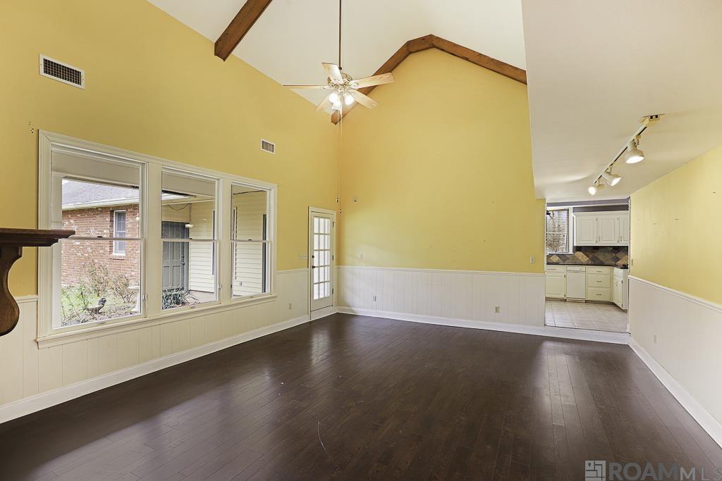 520 Pecan Dr, St Gabriel, LA, 70776