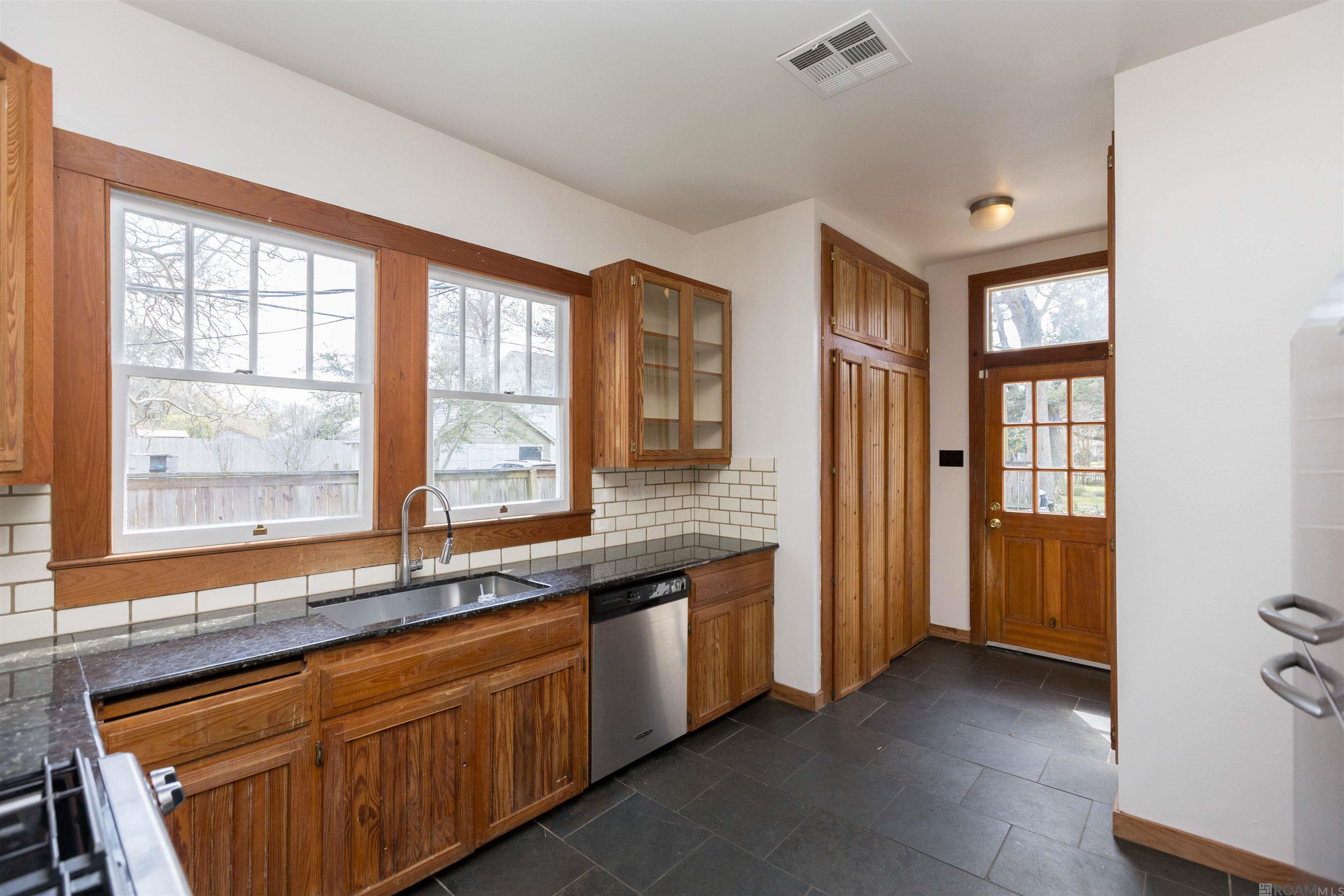 1946 Pericles St, Baton Rouge, LA, 70808