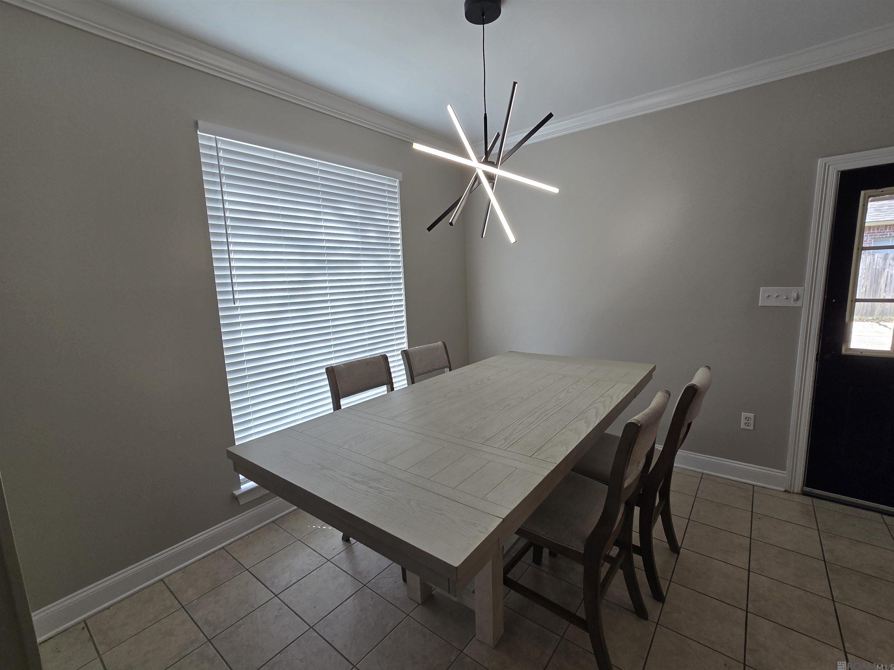 9235 Worthington Lake Ave, Baton Rouge, LA, 70810