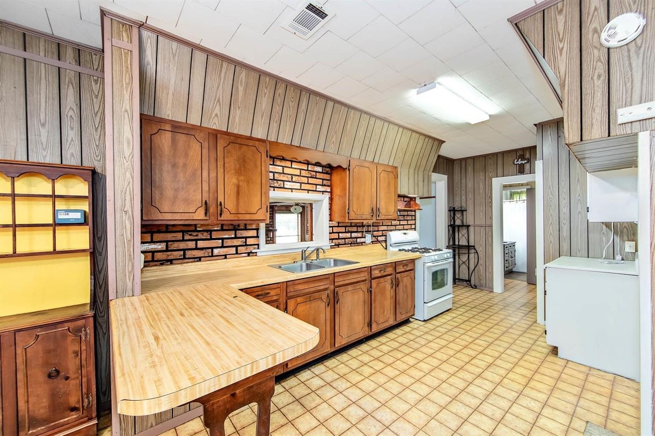 1148 Bayou Blue Rd, Houma, LA, 70363