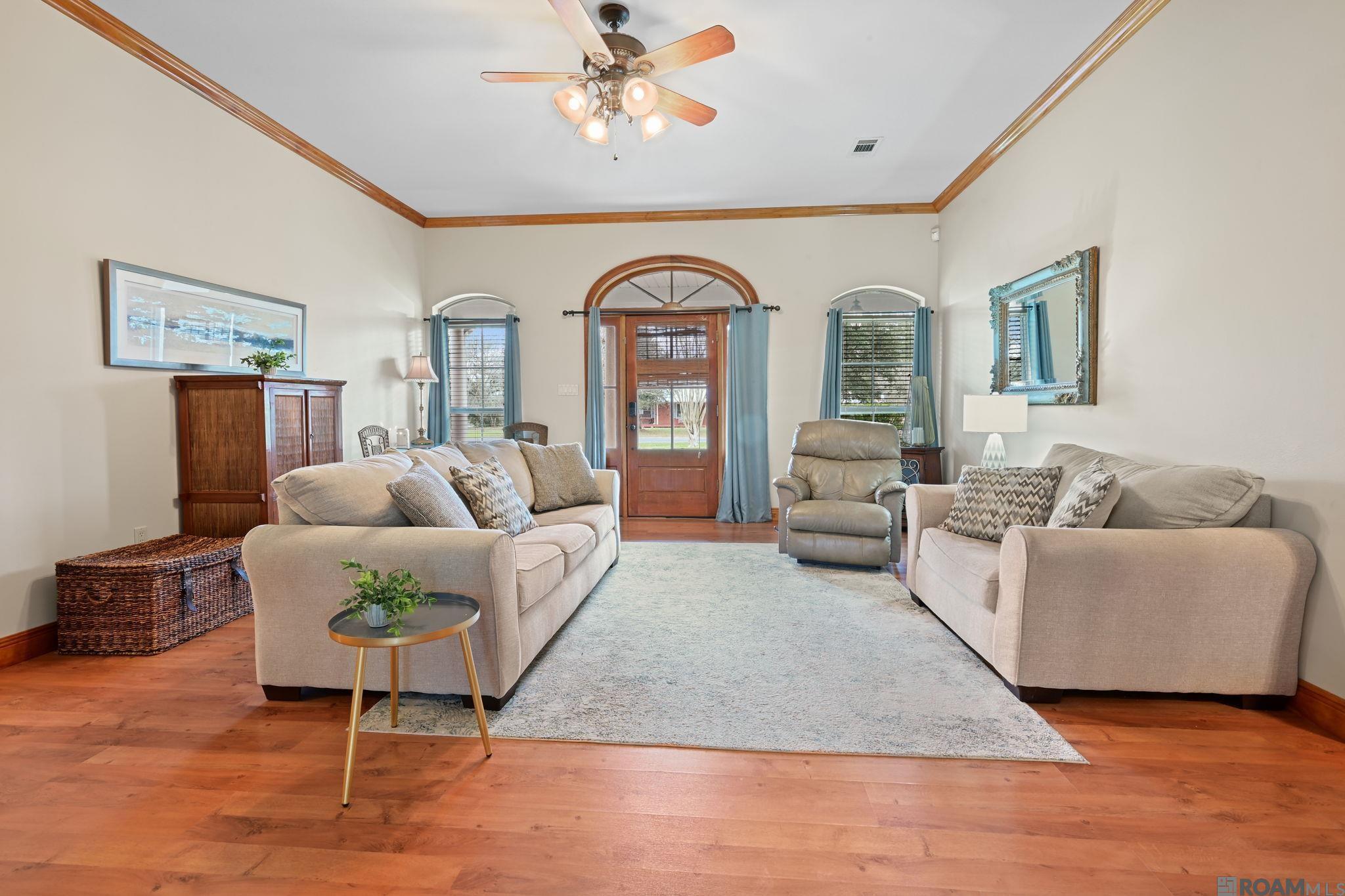 41255 Black Bayou Rd, Gonzales, LA, 70737