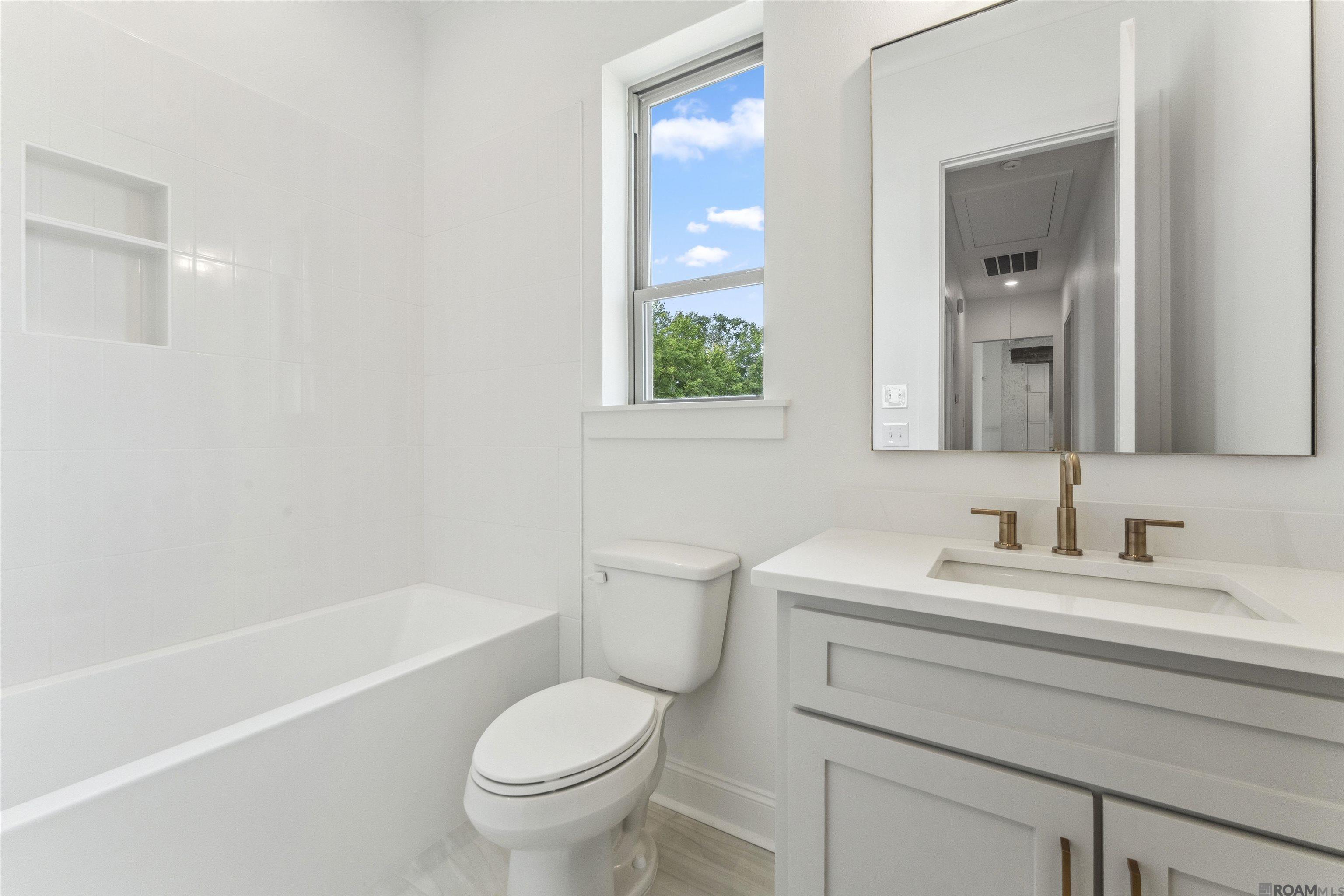 9085 Hillon Hood Rd, Denham Springs, LA, 70726