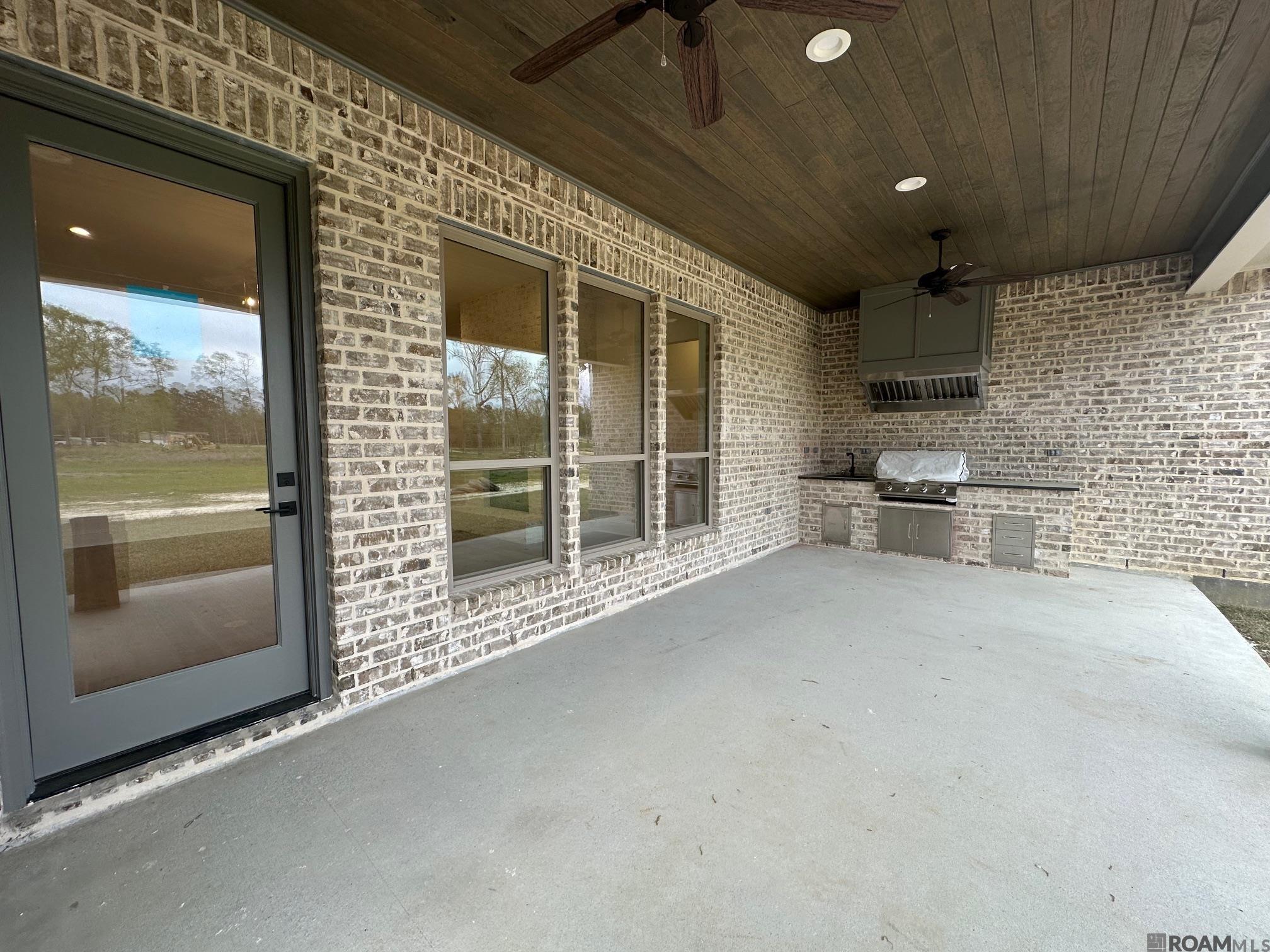 9085 Hillon Hood Rd, Denham Springs, LA, 70726