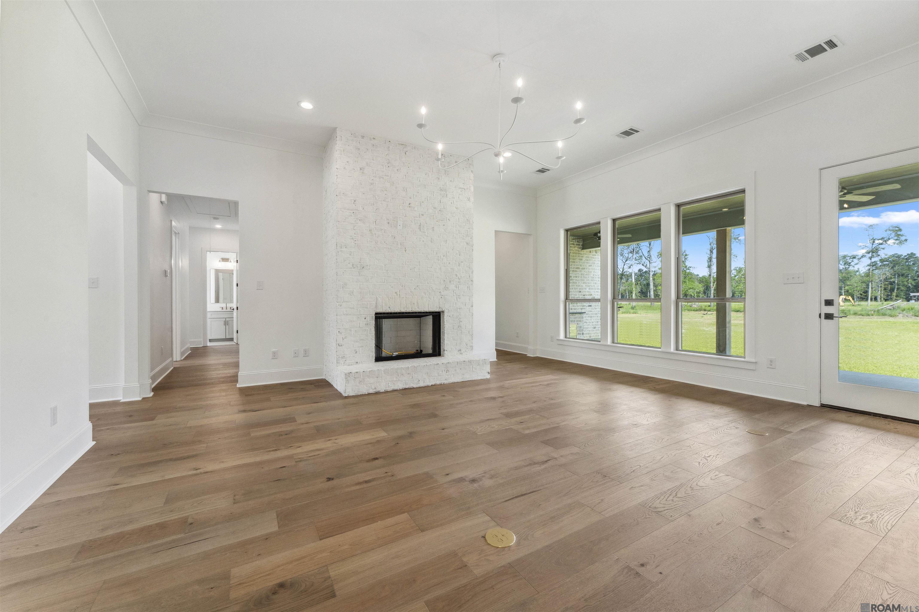 9085 Hillon Hood Rd, Denham Springs, LA, 70726