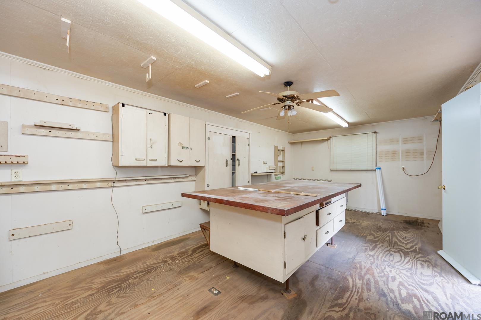 819 Ave F, Port Allen, LA, 70767