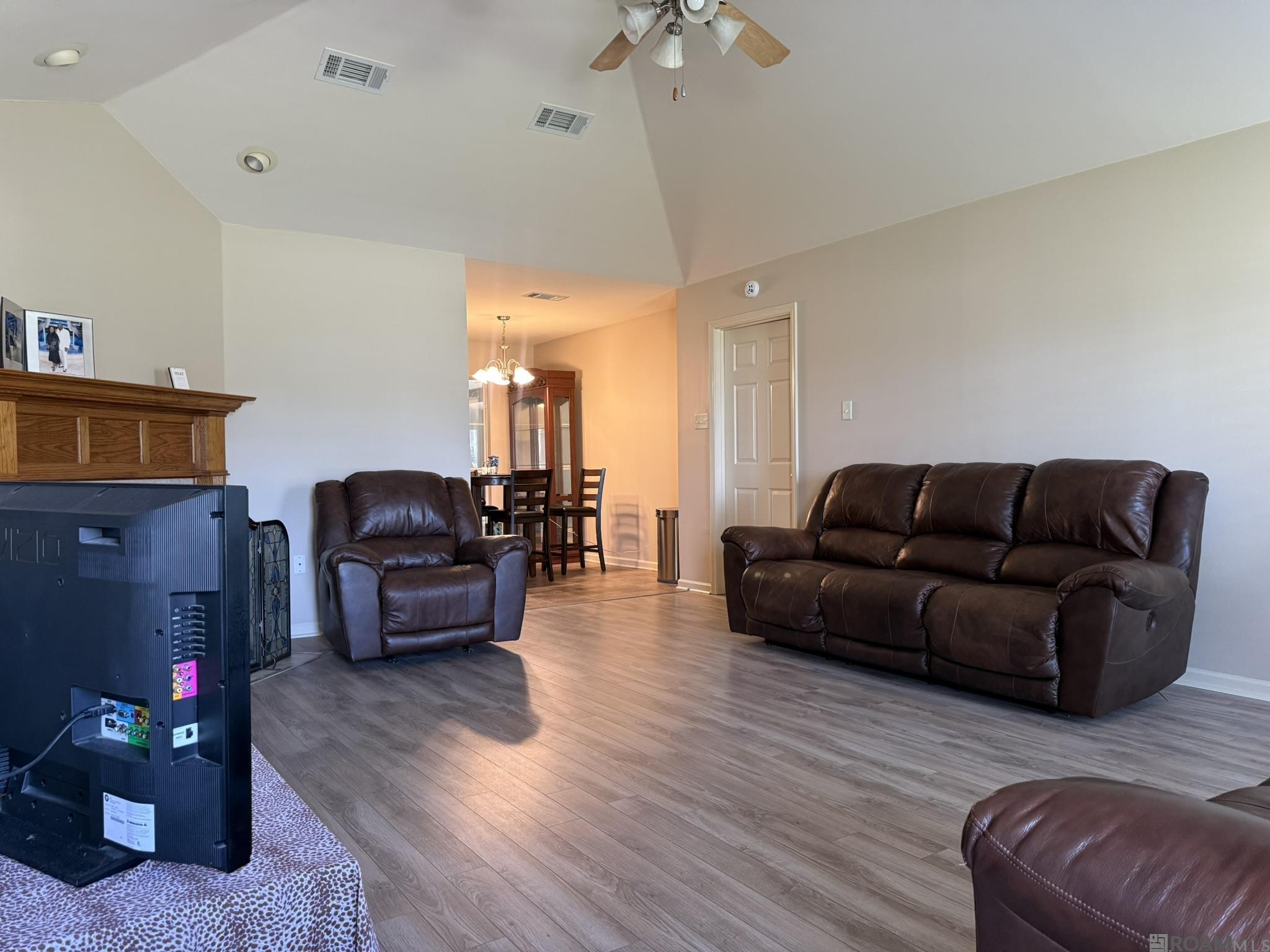 15290 W Bayou Dr, Prairieville, LA, 70769